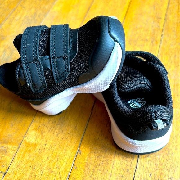 Athletic Works Other - Baby boy black and white sneakers size 2